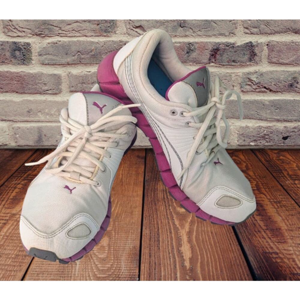 PUMA Womens Turin Sport Lifestyle Athletic Running Shoes Size 6.5